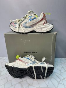 کتانی بالنسیاگا زنانه Balenciaga 3XL سفید طوسی
