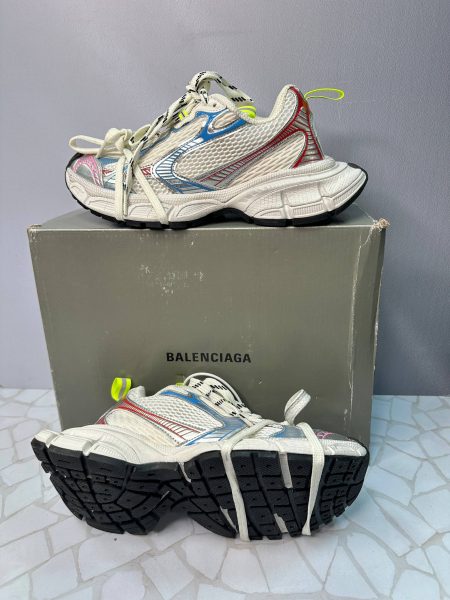 کتانی بالنسیاگا زنانه Balenciaga 3XL سفید طوسی