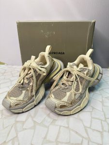 کتانی بالنسیاگا زنانه Balenciaga 3XL سفید طوسی