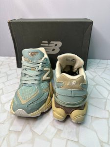 کتانی نیوبالانس 9060 آبی فیروزه‌ای