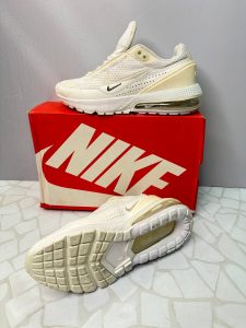 کتونی نایک ایرمکس ۲۷۰ اسپرت و روزمره Nike Air Max 270