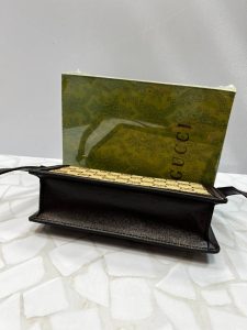 کیف دوشی زنانه گوچی مدل منوگرا