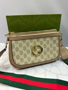 کیف پاسپورتی زنانه گوچی