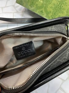 کیف دوشی گوچی مدل GG Supreme مشکی