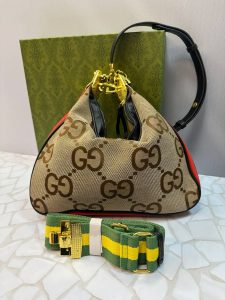 کیف دوشی بزرگ زنانه گوچی Gucci بند قابل تنظیم و جداشونده