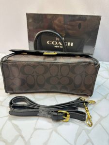 کیف دستی زنانه کوچ (COACH) مدل مجلسی با بند کوتاه و بلند چرمی