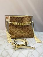 کیف دوشی زنانه کوچ عسلی (COACH) مدل زنجیری – کیف مجلسی لوکس و سبک با طراحی خاص