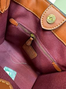کیف دستی زنانه چرمی کوچ COACH مدل جدید ۲۰۲۵