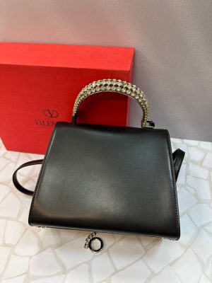 کیف دستی مجلسی ولنتینو مدل لوکس با دسته نگین‌دار و بند زنجیری