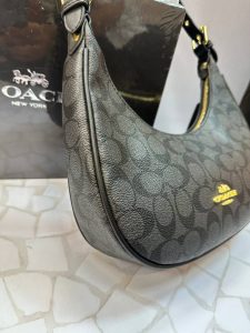 کیف دوشی و دستی زنانه کوچ COACH مدل جدید ۲۰۲۵