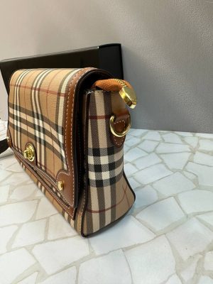 کیف دوشی زنانه باربری Burberry