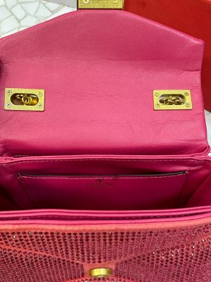 کیف مجلسی نگین دار ولنتینو با بند زنجیری طلایی و طراحی لوکس