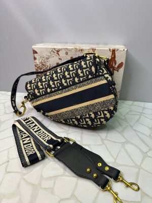 کیف دیور تفنگی منوگرام زنانه