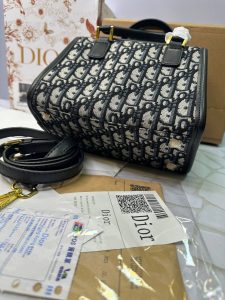 کیف صندوقی دیوور زنانه