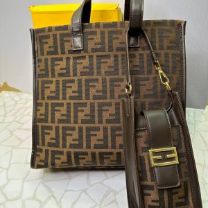 کیف دستی فندی قهوه‌ای مدل منوگرام دو تکه | طراحی کلاسیک و لاکچری برند FENDI