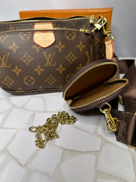 کیف سه‌تیکه لویی ویلتون زنانه مدل دوشی لوکس با بند قابل‌تنظیم