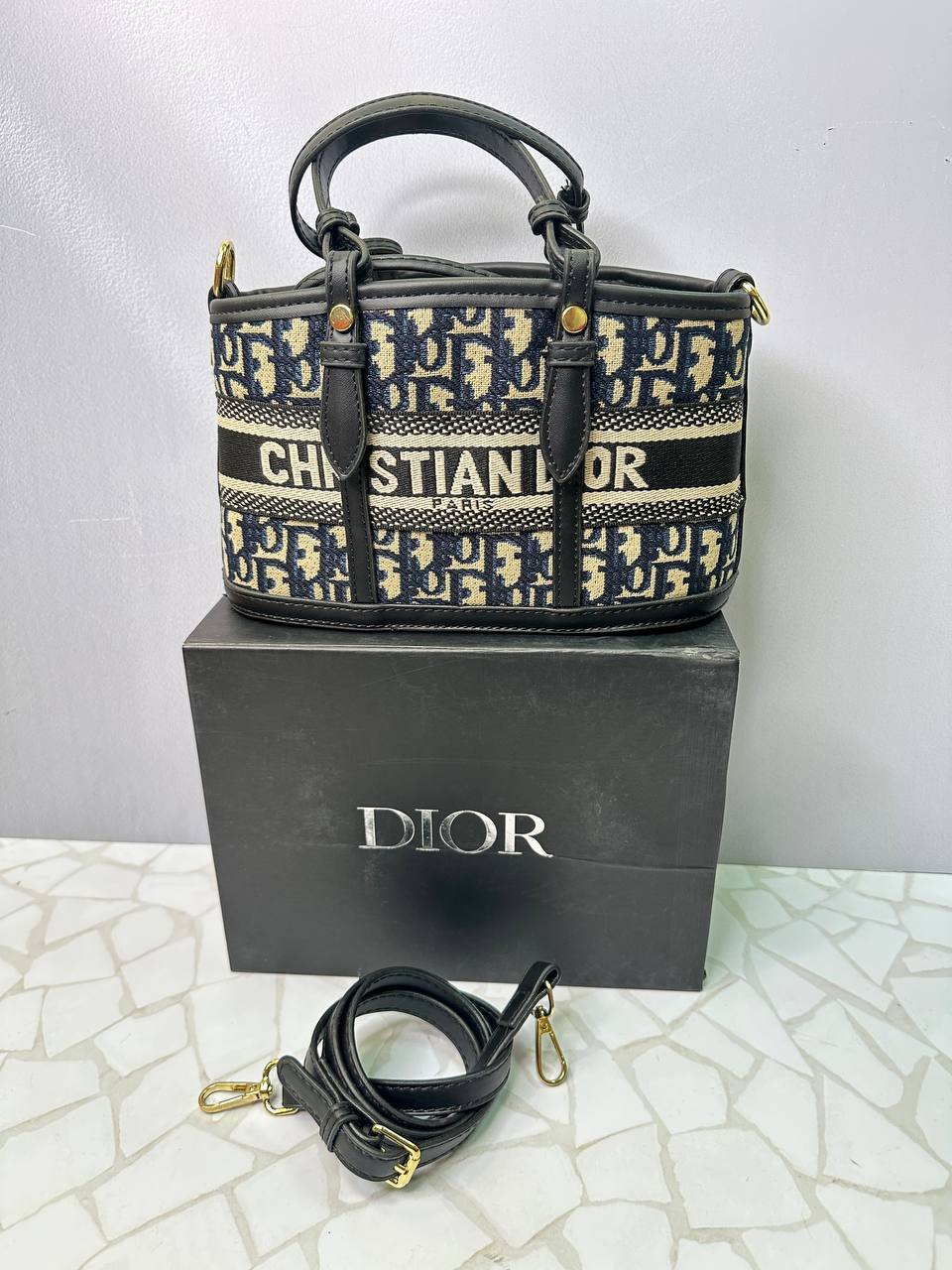 کیف دستی دیوور منوگرام بیضی زنانه