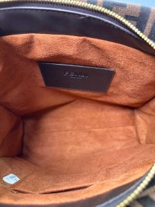 کیف دستی فندی قهوه‌ای