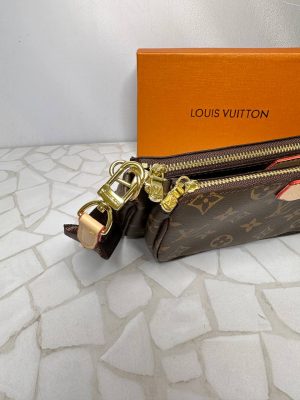 کیف سه‌تیکه لویی ویلتون زنانه مدل دوشی لوکس با بند قابل‌تنظیم