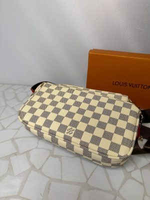 کیف سه‌تکه لویی ویتون زنانه مدل اسپرت کلاسیک | طراحی شطرنجی با بند زنجیری و برزنتی