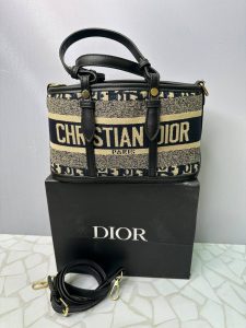 کیف دستی دیوور منوگرام بیضی زنانه