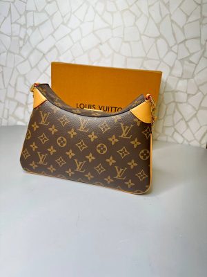 کیف دوشی لویی ویتون زنانه