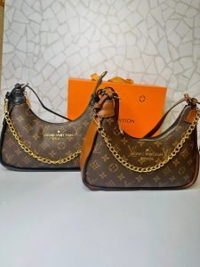 کیف قایقی لویی ویتون