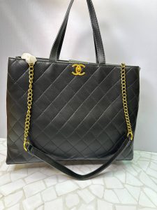 کیف دستی زنانه مشکی سایز بزرگ سه‌تکه با یراق طلایی