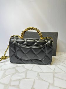 کیف مینی شنل مشکی زنجیردار