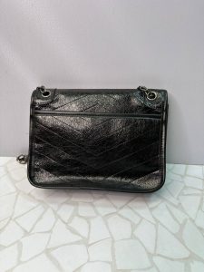 کیف دوشی ایو سن لورن مشکی ورنی