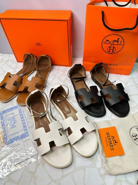 صندل هرمس Hermes بندی زنانه چرمی تخت