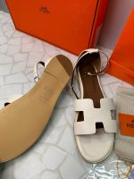 صندل هرمس Hermes بندی زنانه چرمی تخت
