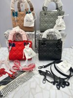 کیف زنانه دیور مدل دستی و دوشی اسکارف دار